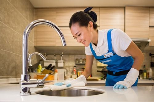 大學(xué)里有個(gè) 家政服務(wù)專業(yè),這個(gè)專業(yè)是干什么的